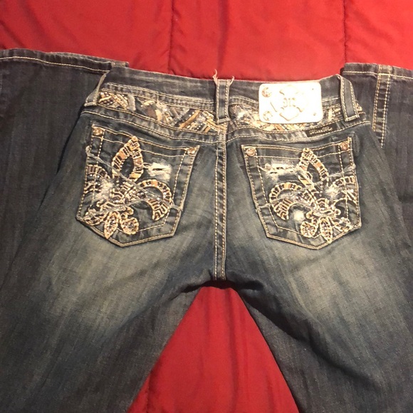 Miss Me Jeans from Buckle - Picture 1 of 5